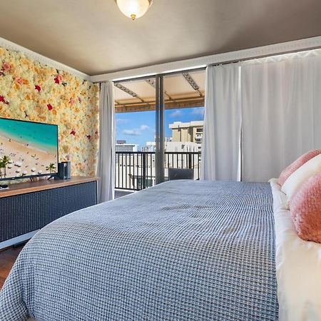 Oceanview Penthouse Suite ホノルル エクステリア 写真